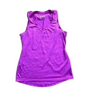 LIKE NEW XS Reebok workout top.